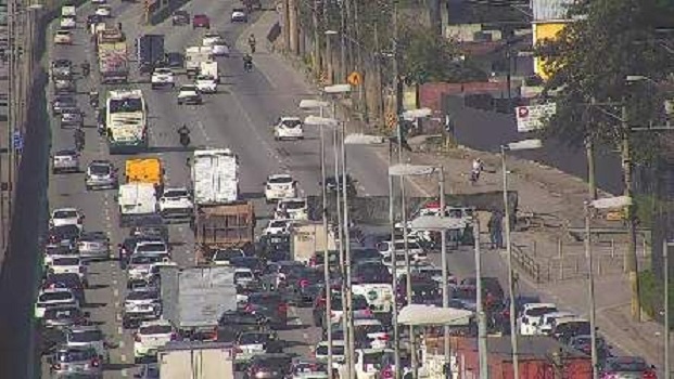 Manifesta O Bloqueia Faixas Da Rodovia Castelo Branco Em Sp