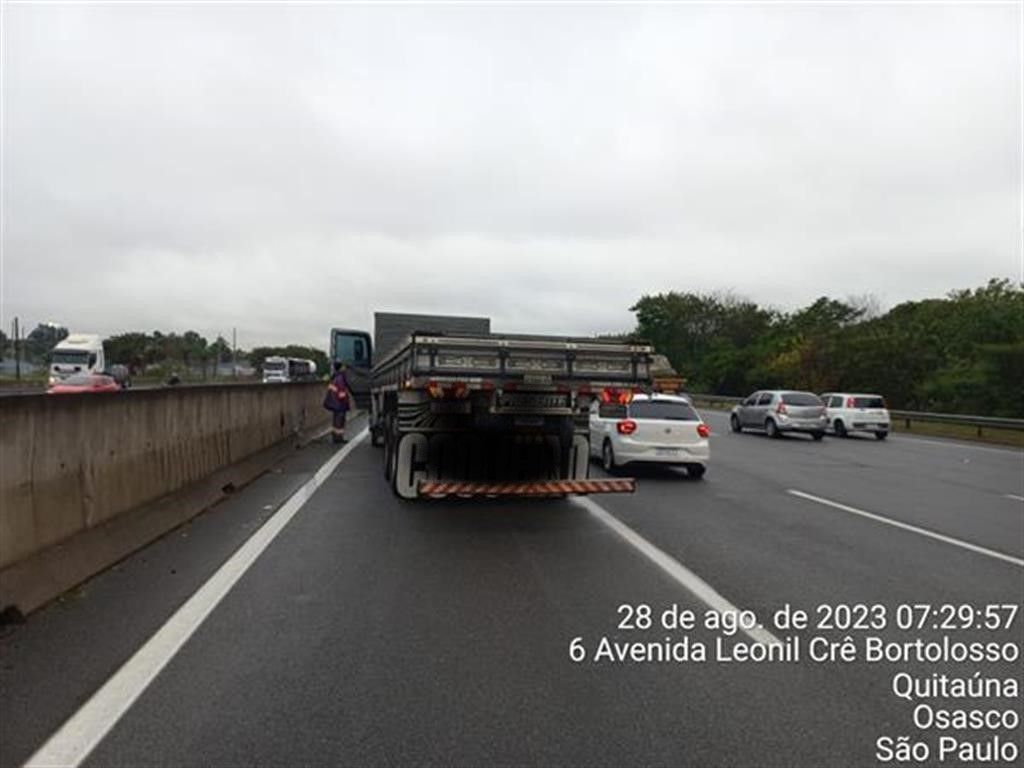 Engavetamento Entre Ve Culos No Rodoanel Em Carapicu Ba Mobilidade Sampa