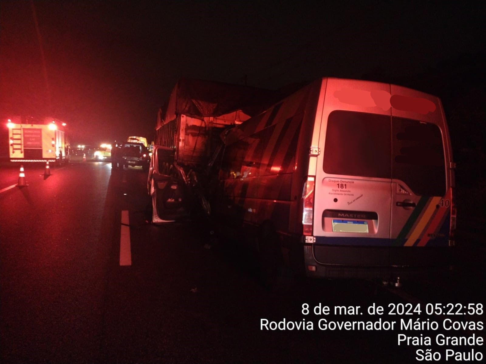 Colis O Entre Van E Carreta Deixa Um Morto Na Rodovia Padre Manoel Da