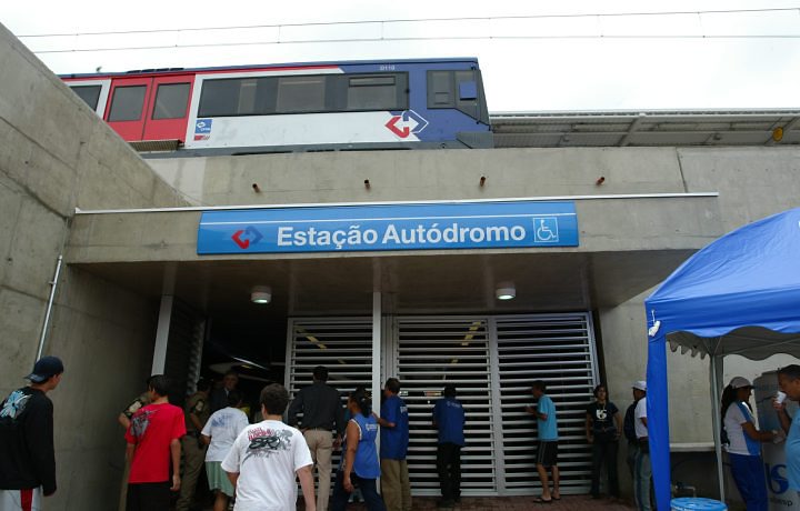Estação Autódromo Linha 9 Esmeralda