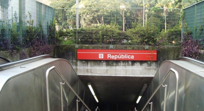 Metrô República