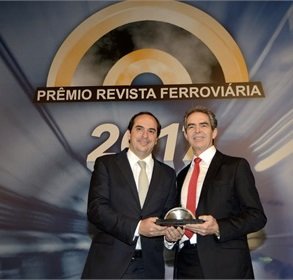 ViaQuatro Prêmio Revista Ferroviária