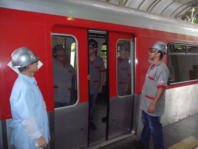 Técnico de Manutenção de Sistemas Metroferroviários aluno aprendiz