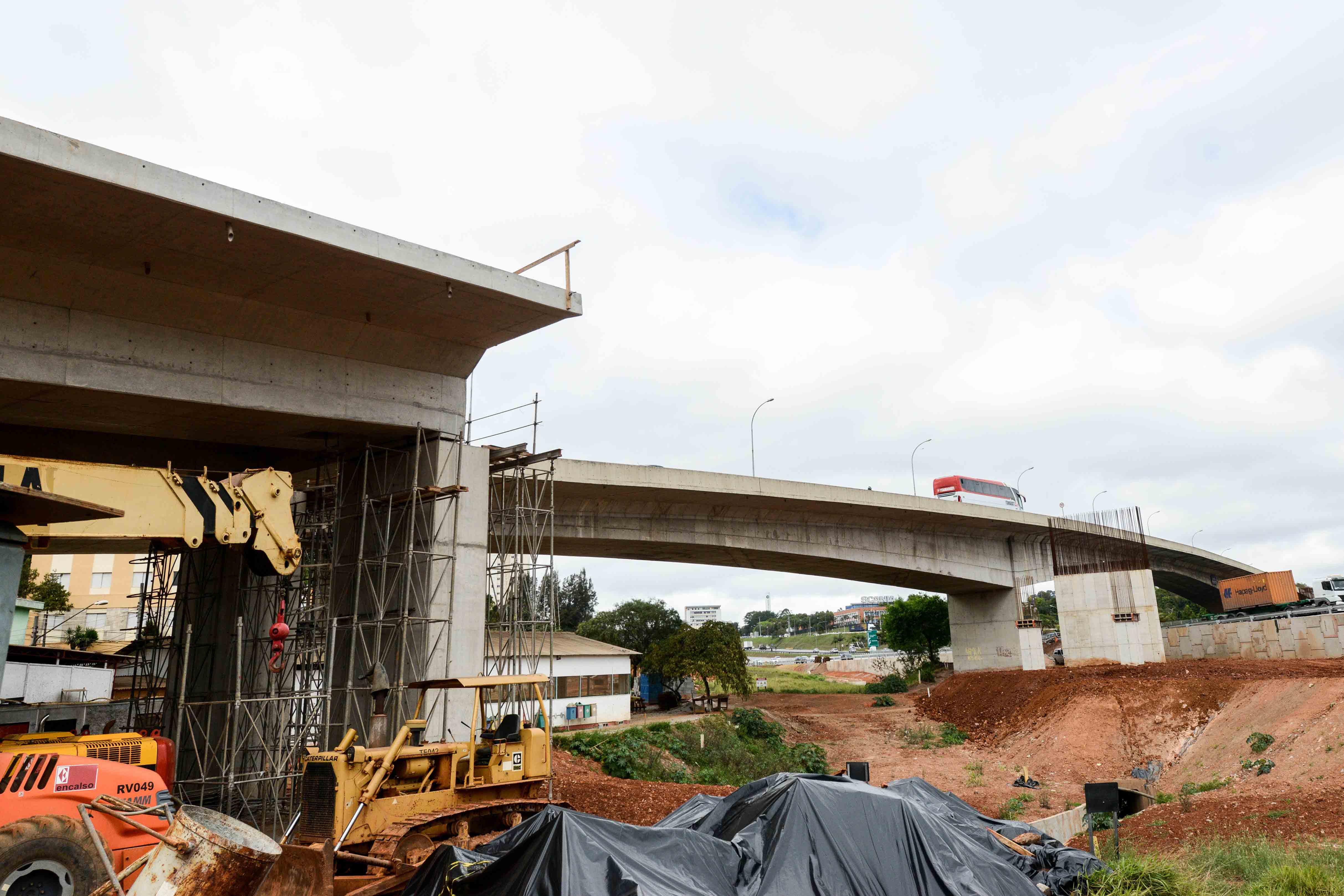 Prefeitura de São Bernardo do Campo vistoria obras de duplicação do Viaduto Tereza Delta