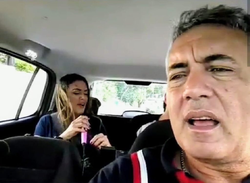 karaokê no uber
