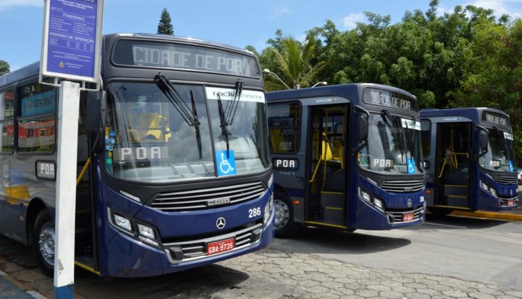 ônibus em poá