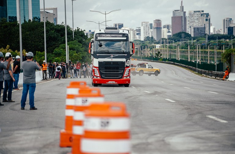 foto de teste viaduto de carga