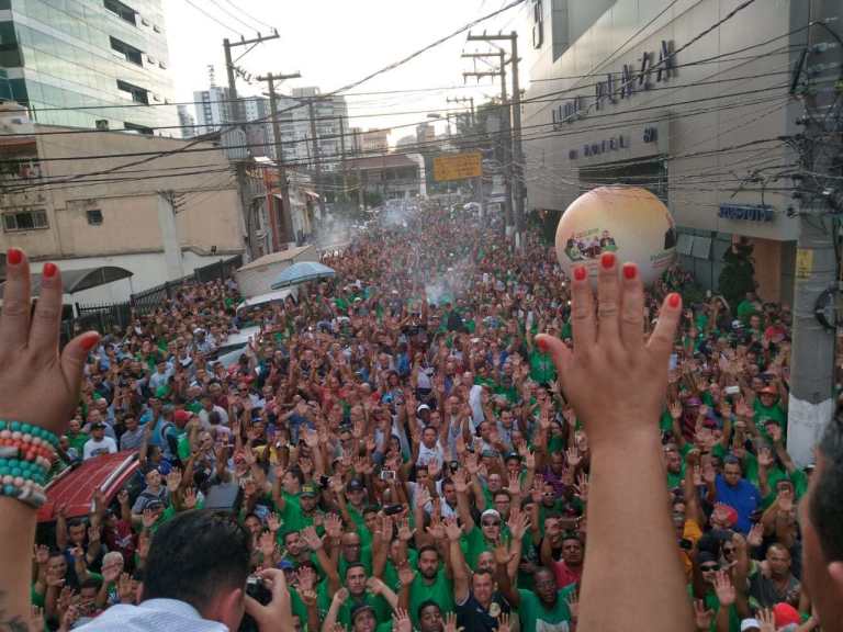 Greve de ônibus em São Paulo