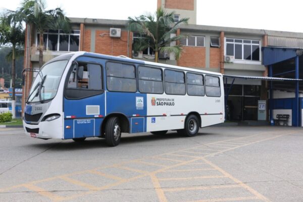 Norte Buss Transportes criança