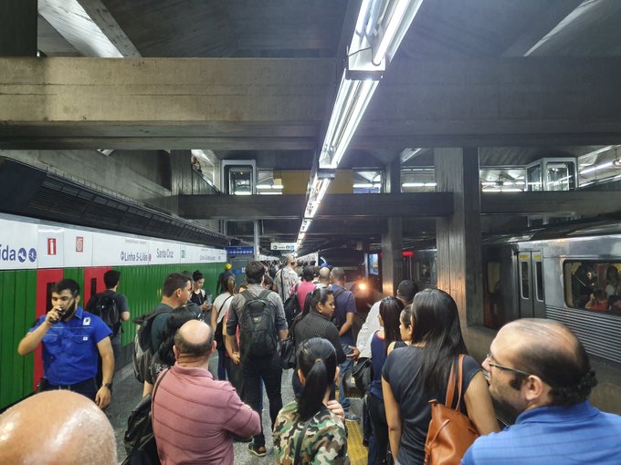 Estação Santa Cruz Linha 1-Azul