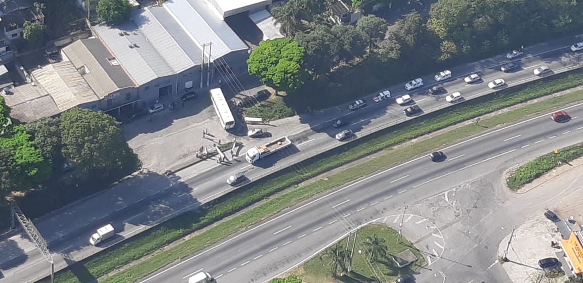 Manifestação na Régis Bittencourt