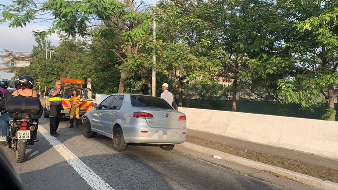 Radial Leste Acidente na altura da Melchert