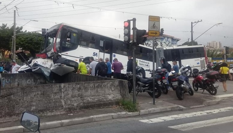 Avenida Capitão Mário Toledo de Camargo