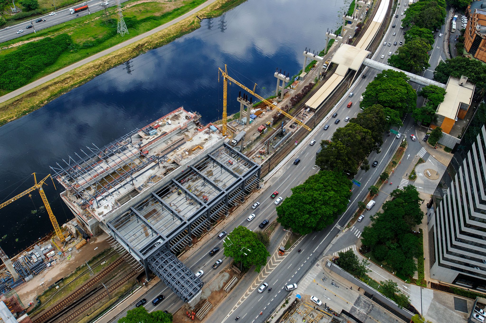 Marginal Pinheiros Estação Morumbi