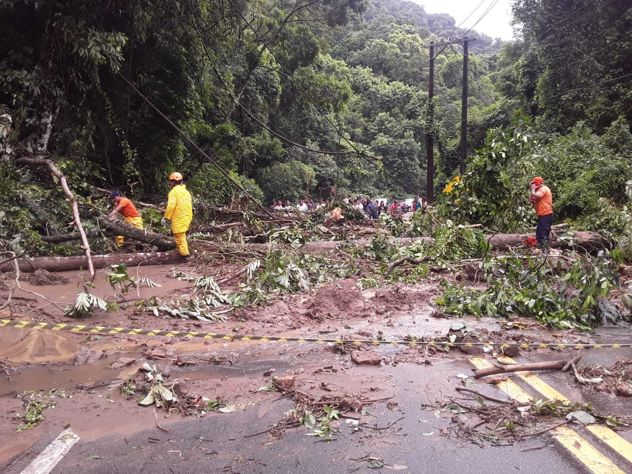 Rodovia Rio-Santos Queda