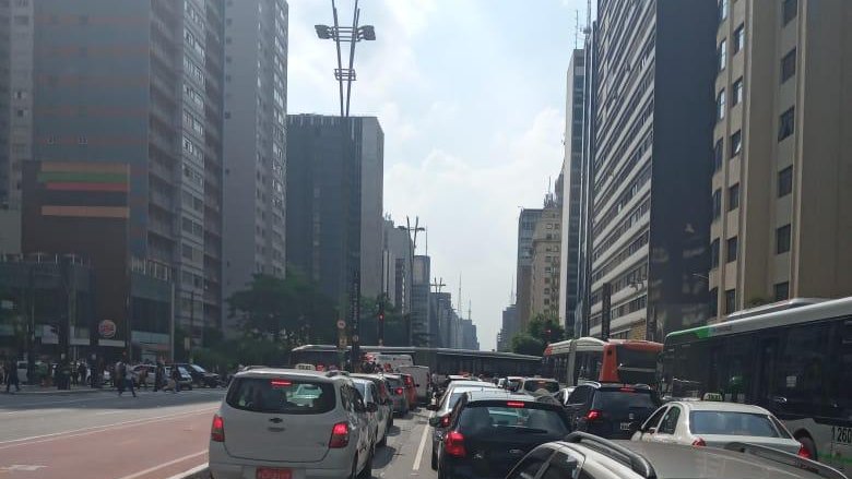 Avenida Paulista com Brigadeiro