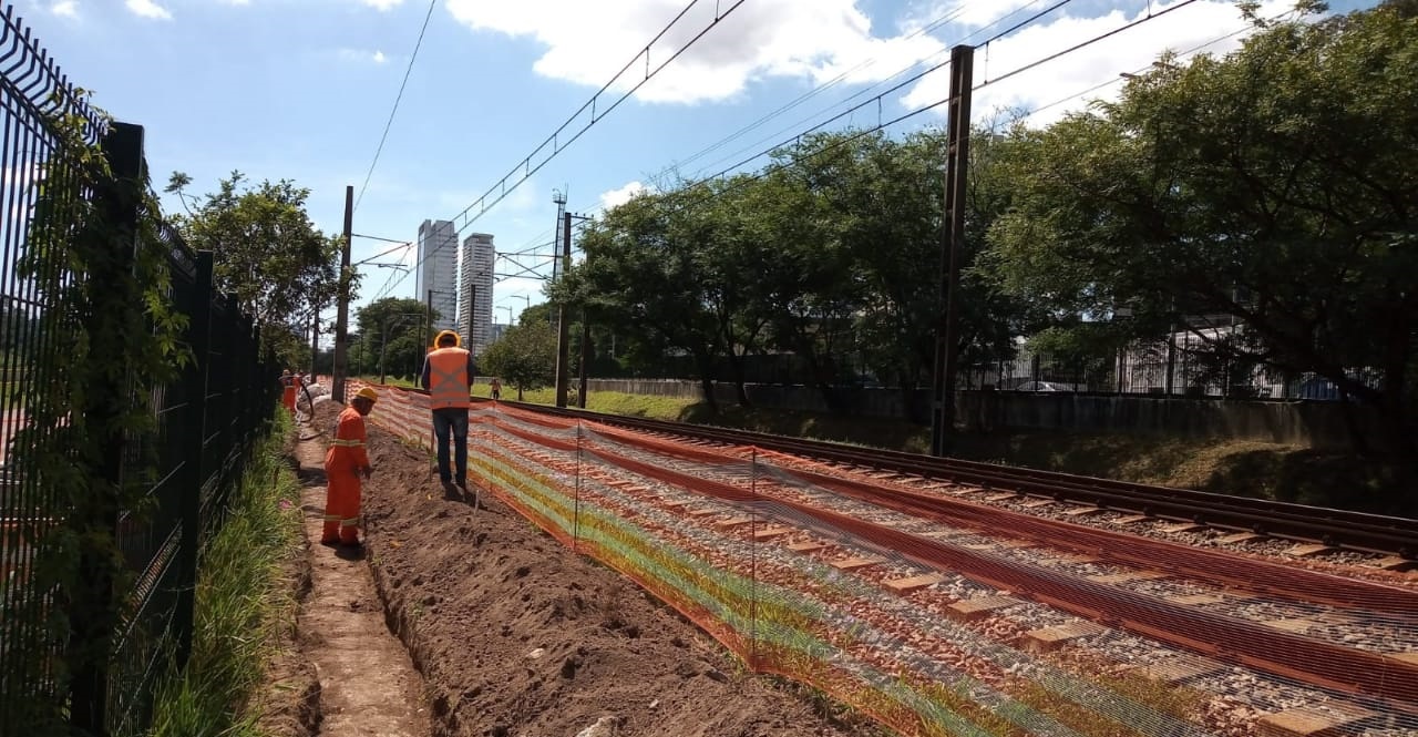 Estação João Dias Trilhos