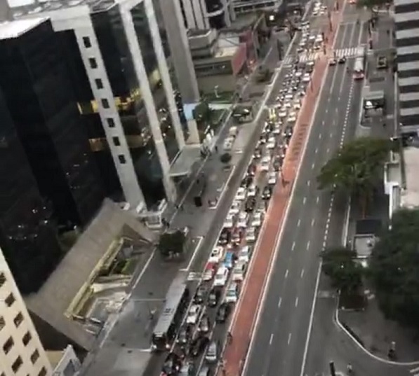 Avenida Paulista Manifestação