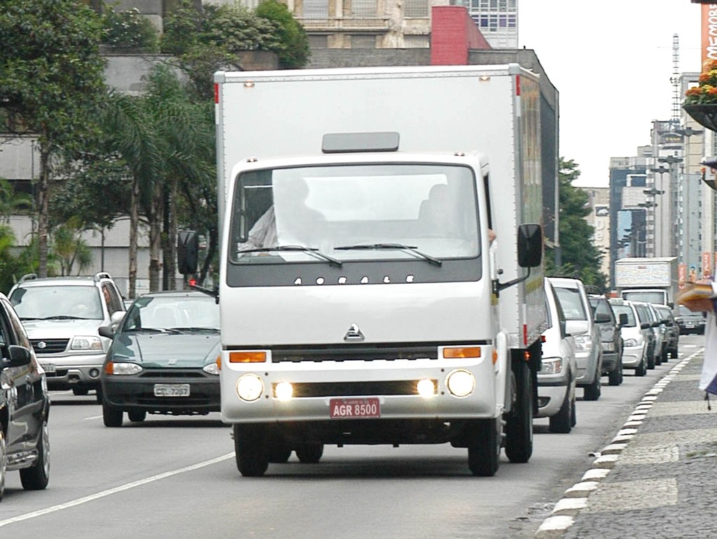 Caminhão Leve Euro III