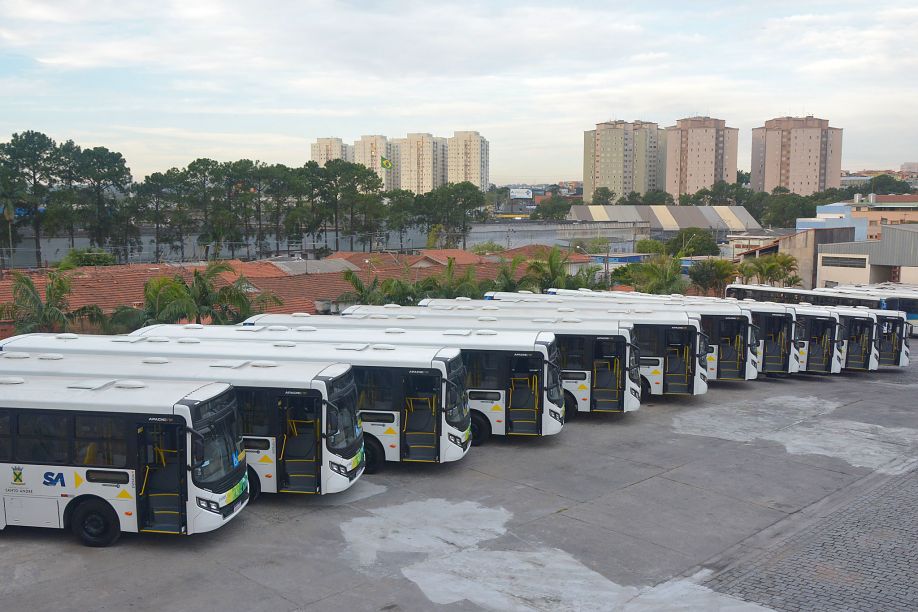 Novos ônibus Viação Guaianazes ABC