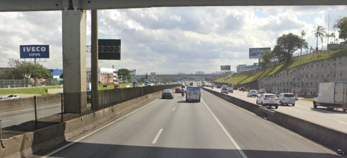 Rodovia Presidente Dutra km 218