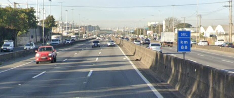 Sul km 88 rodovia fernão dias