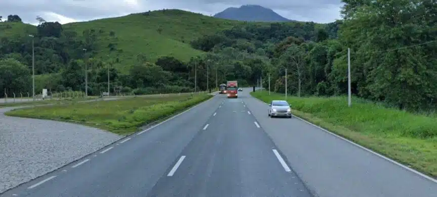 Cajati rodovia Régis Bittencourt Estradas br-116