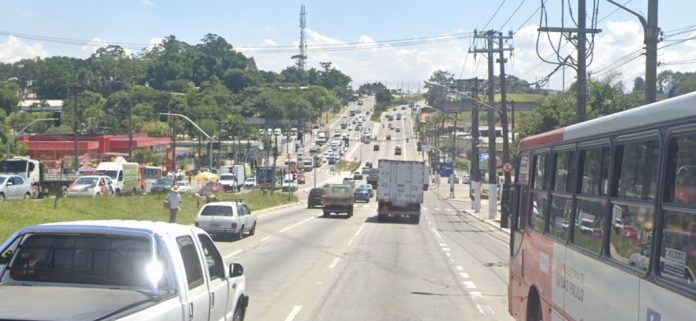 Avenida Jacu-Pêssego 1800