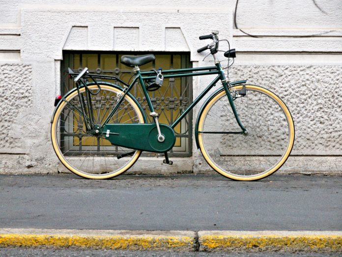 Bicicleta Apoiada