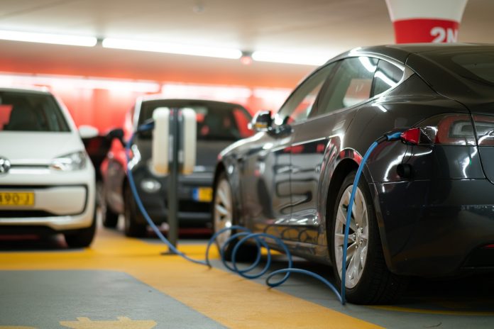 Veículo Elétrico Recarga