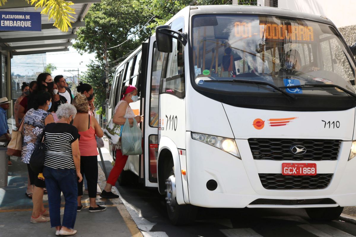 Ônibus Itapira