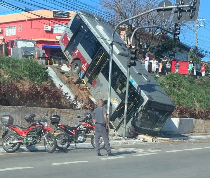 Ônibus Valo