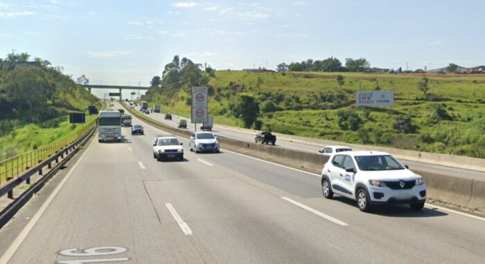 rodovia Dutra em São José