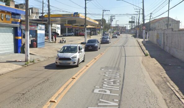 Avenida Pires do Rio