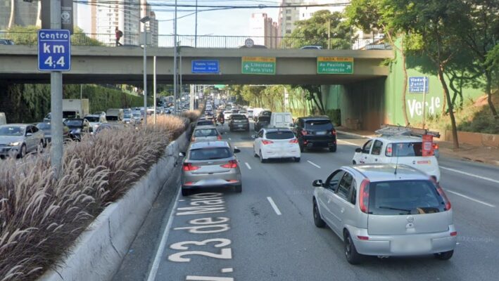 Avenida 23 de Maio