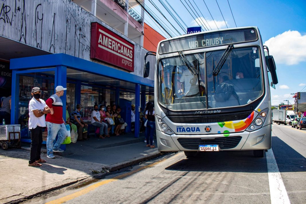 Ônibus Itaquaquecetuba