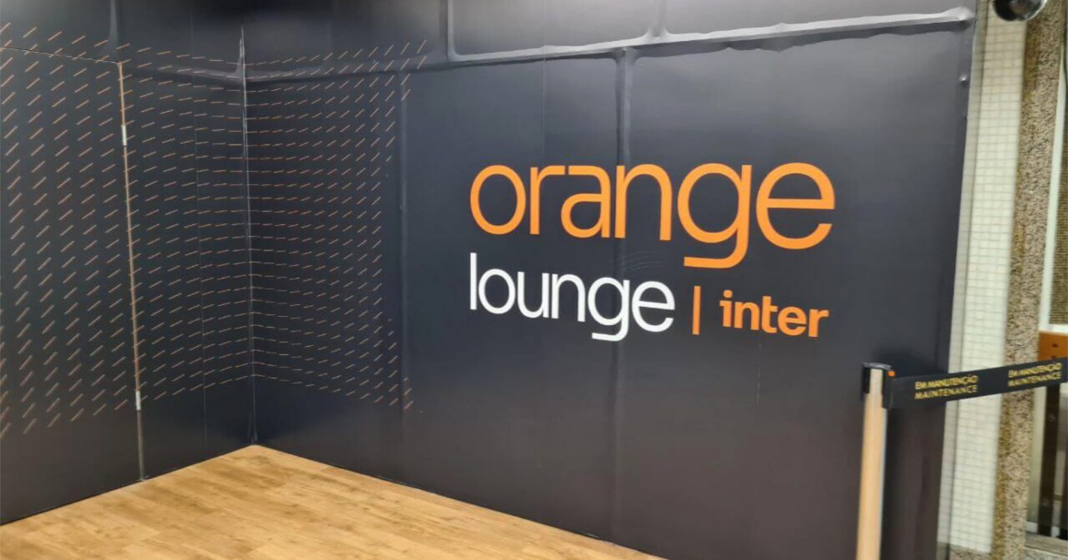 Orange Lounge