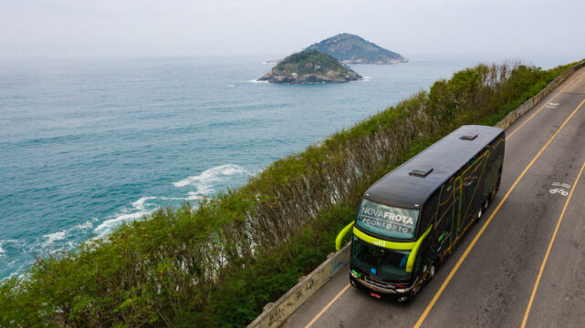 Bus na viagem férias de julho