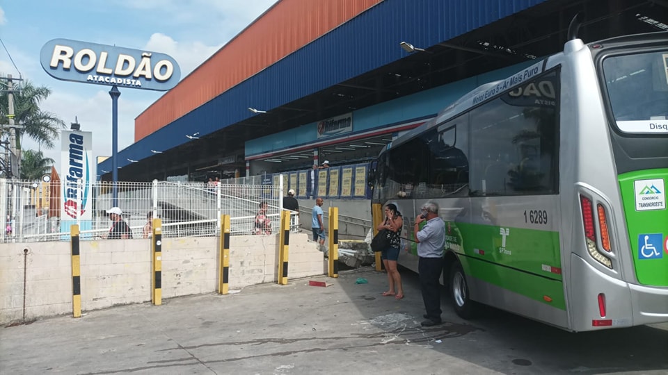 ônibus