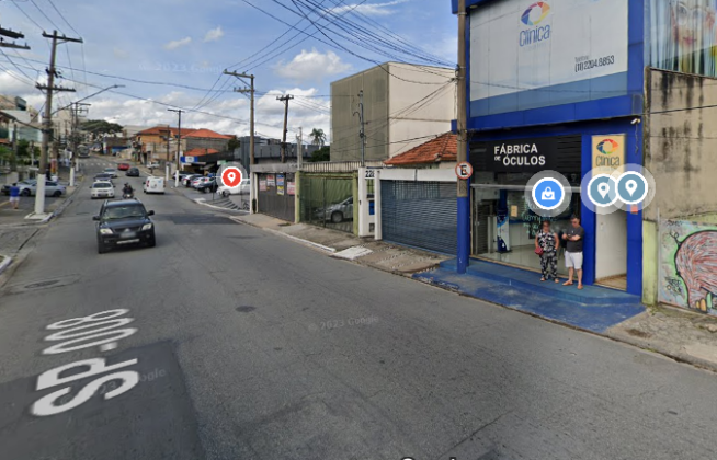 Atropelamento por automóvel na Avenida Coronel Sezefredo Fagundes