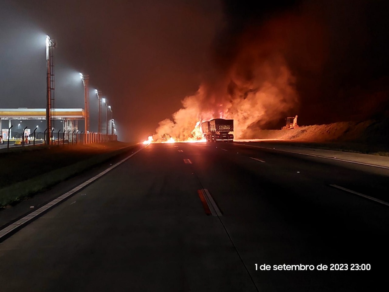 carreta rodoanel chamas sul