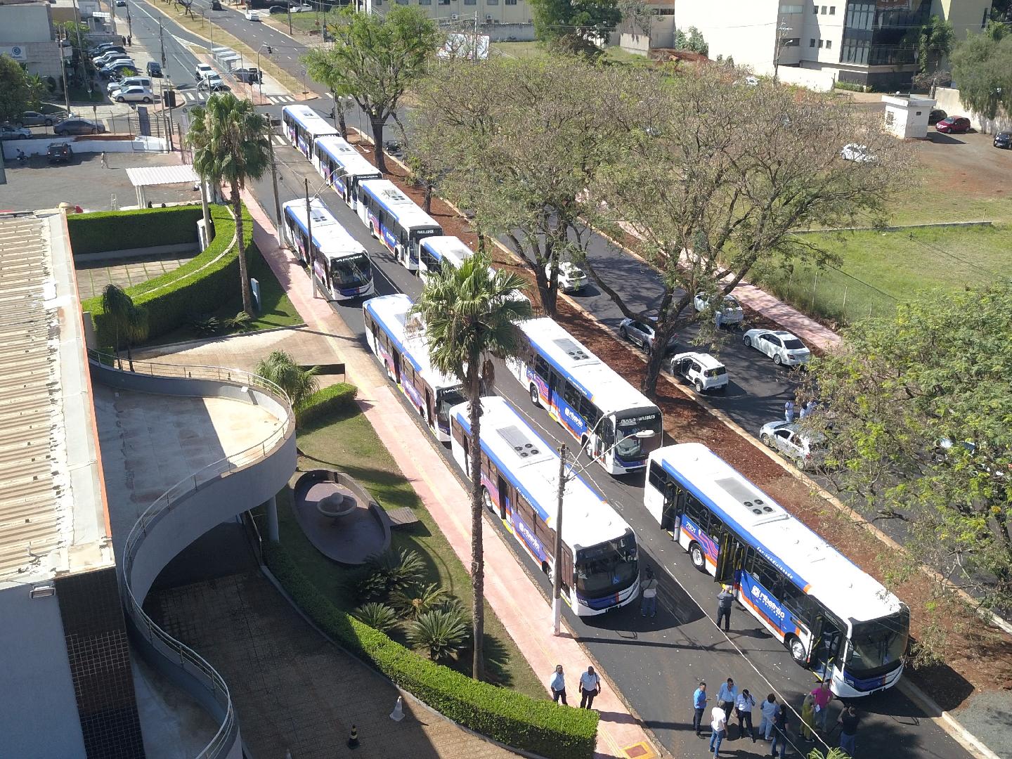 corredores de ônibus