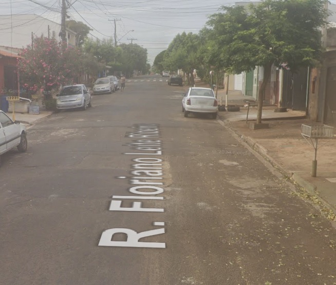 Rua Floriano Leite Ribeiro