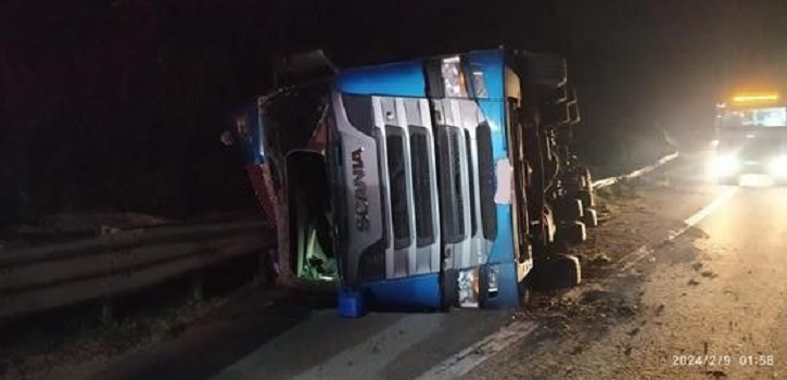 carreta scania azul