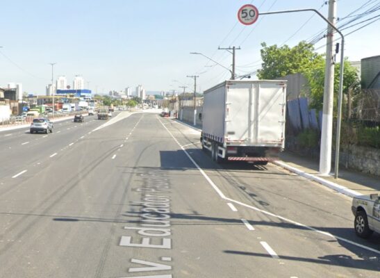 Avenida Educador Paulo Freire