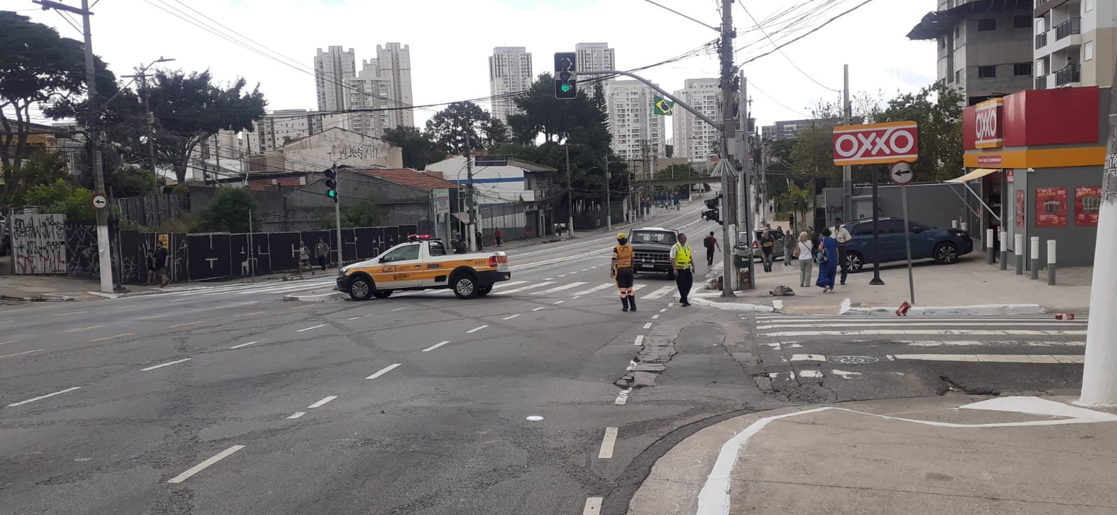 avenida professor francisco morato