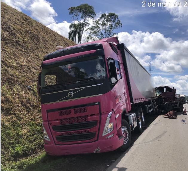 caminhão e carreta