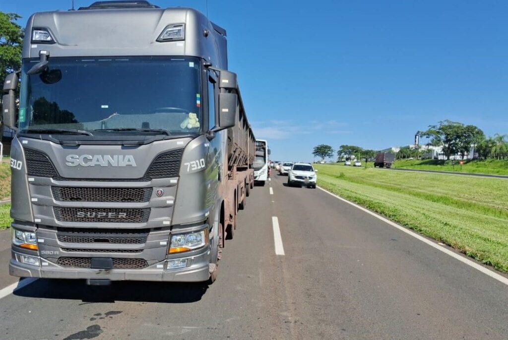 carreta scania 7310