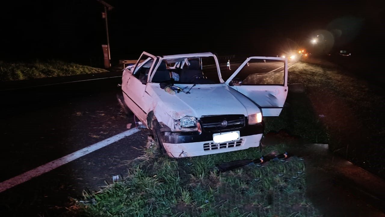 fiat uno branco