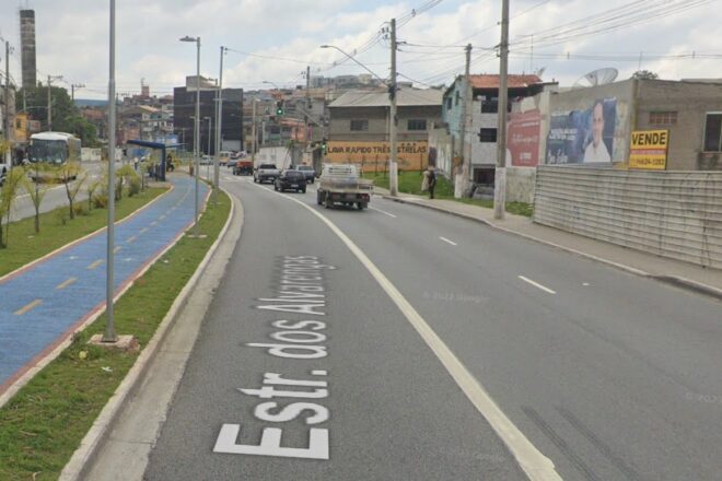 Estrada dos Alvarengas